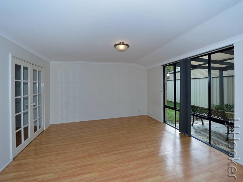 5A Valentino Close, Greenfields WA 6210