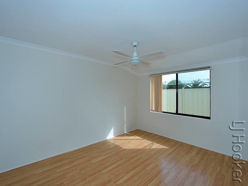5A Valentino Close, Greenfields WA 6210