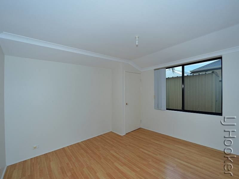 5A Valentino Close, Greenfields WA 6210