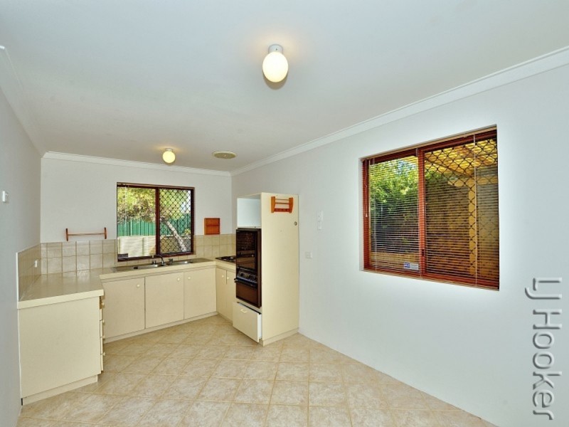 1/27 Luckhurst Drive, Mandurah WA 6210