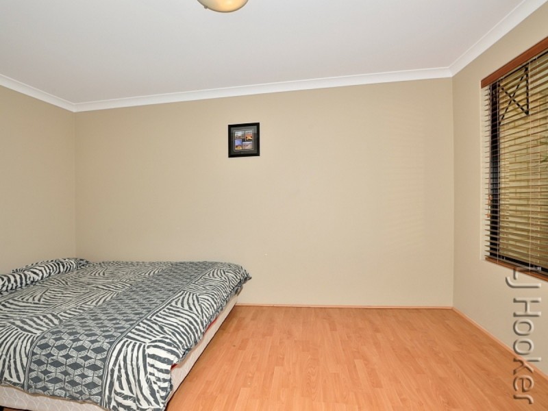 8 Spyglass Rise, Halls Head WA 6210