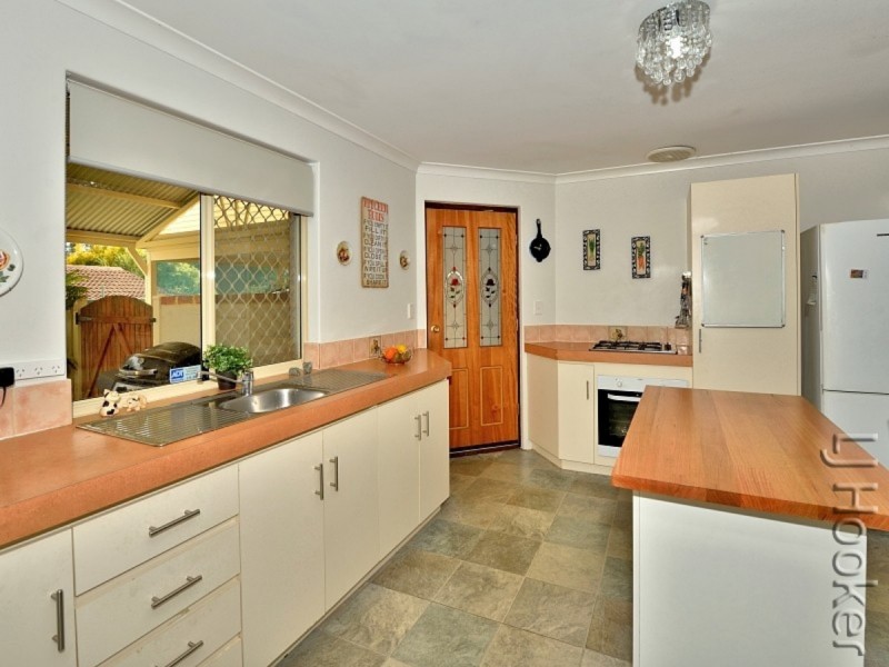 89 Murdoch Drive, Greenfields WA 6210