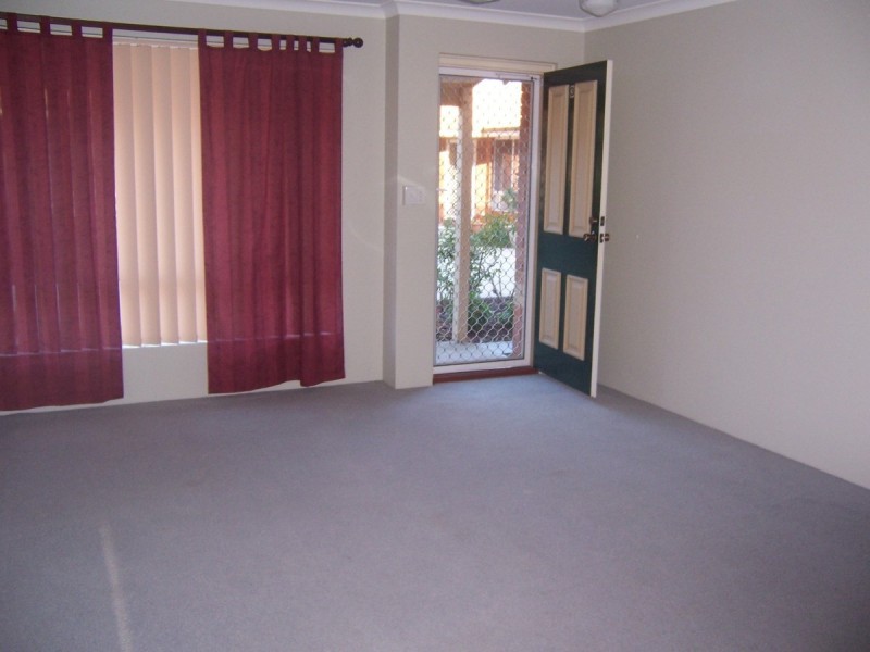 3/28 Moat Street, Mandurah WA 6210