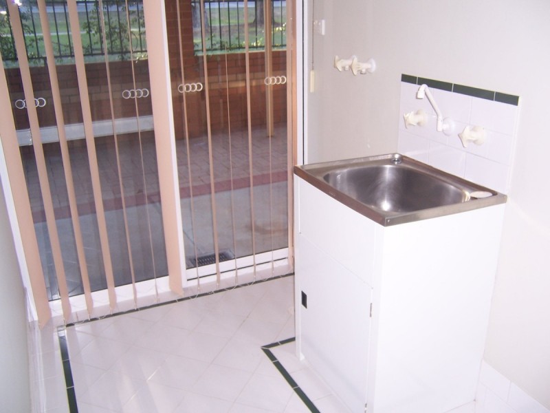 3/28 Moat Street, Mandurah WA 6210
