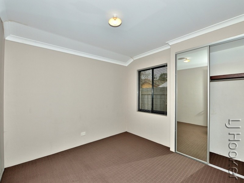 8B Loxton Street, Dudley Park WA 6210