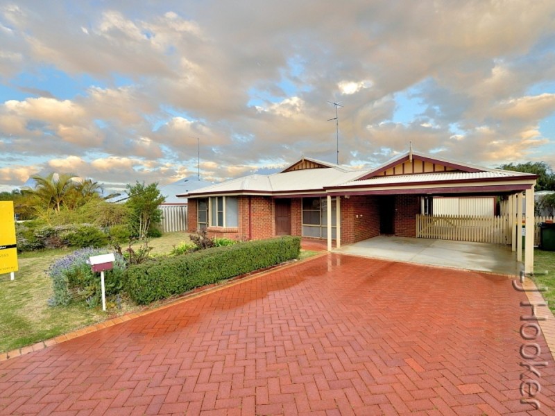 84 Templetonia Promenade, Halls Head WA 6210