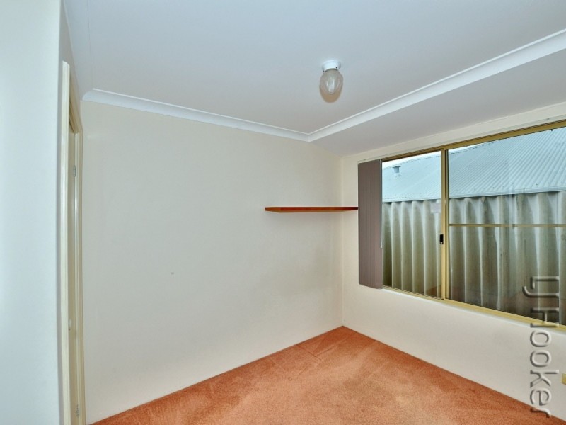 84 Templetonia Promenade, Halls Head WA 6210