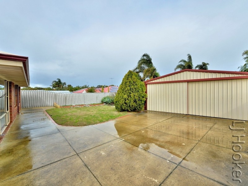 84 Templetonia Promenade, Halls Head WA 6210