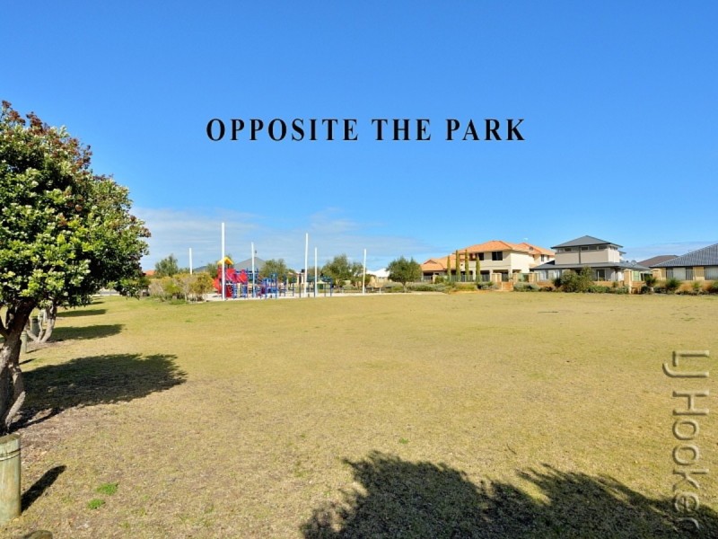 14 Tangier Parkway, Port Kennedy WA 6172