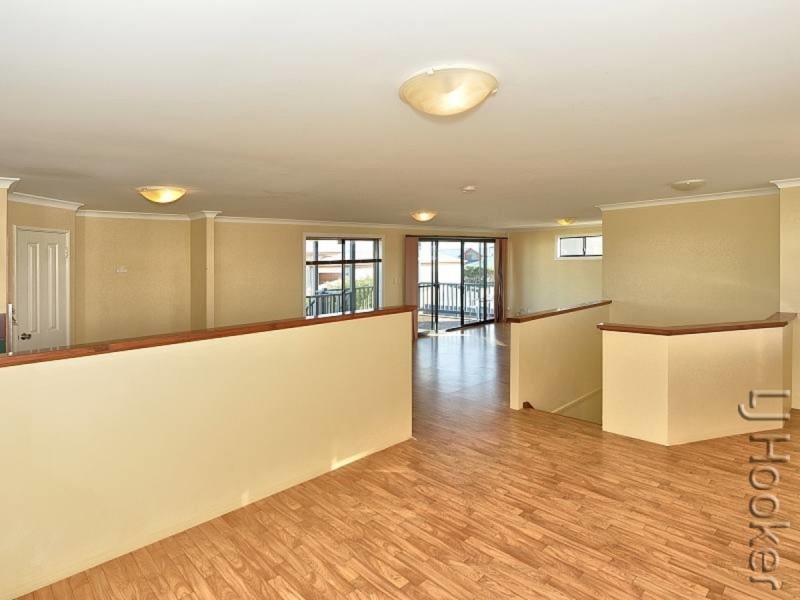 4 Cranbrook Crescent, Dawesville WA 6211