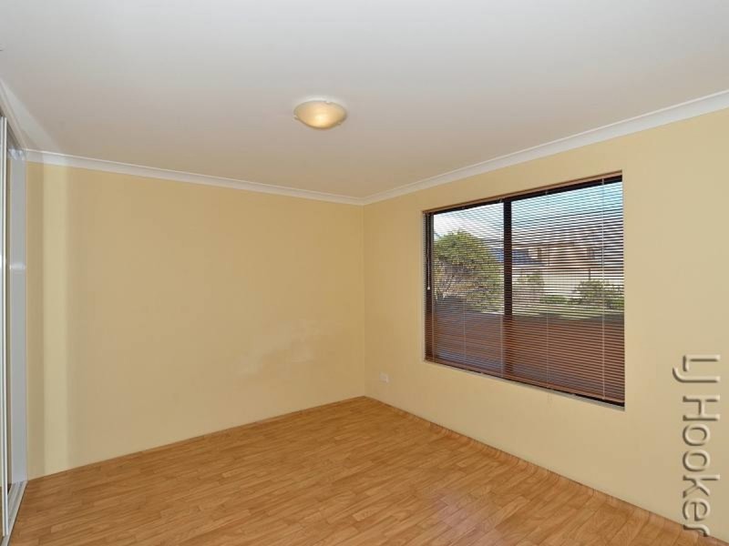 4 Cranbrook Crescent, Dawesville WA 6211