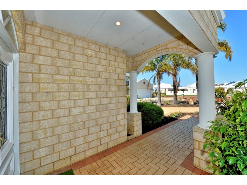 2 Eucla Mews, Erskine WA 6210