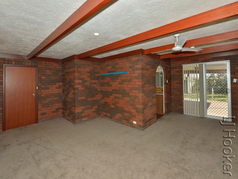 18 Perseus Road, Silver Sands WA 6210