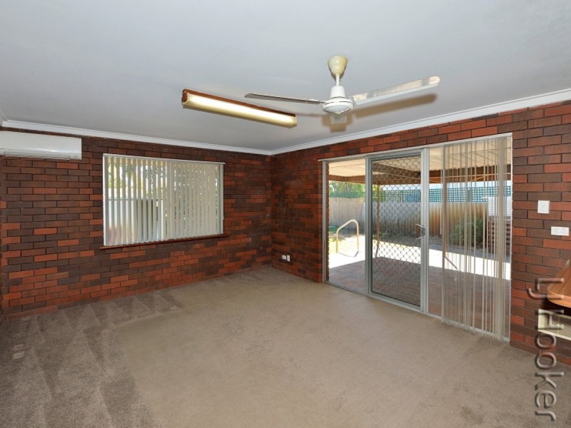 18 Perseus Road, Silver Sands WA 6210
