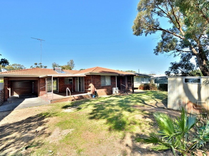 18 Perseus Road, Silver Sands WA 6210