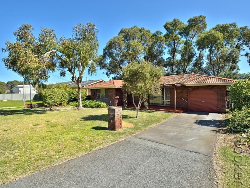 18 Perseus Road, Silver Sands WA 6210