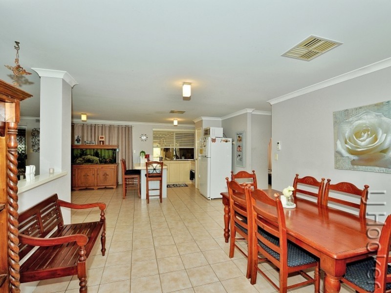 2 Misty Meander, Greenfields WA 6210