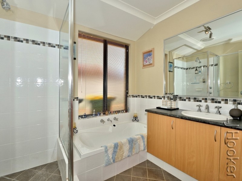 41 Willoughbridge Crescent, Erskine WA 6210