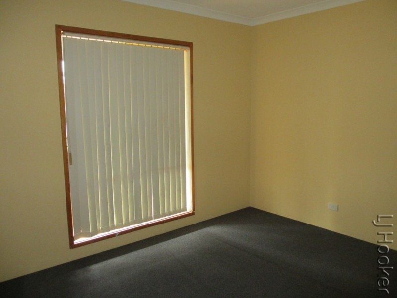 15 Loaring Street, Mandurah WA 6210