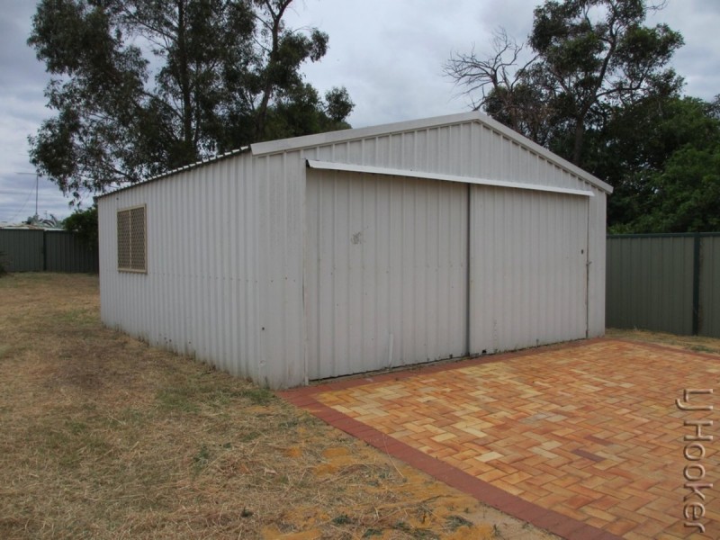 15 Loaring Street, Mandurah WA 6210