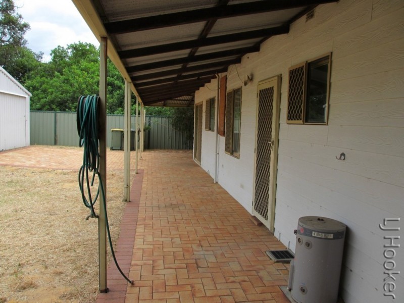 15 Loaring Street, Mandurah WA 6210