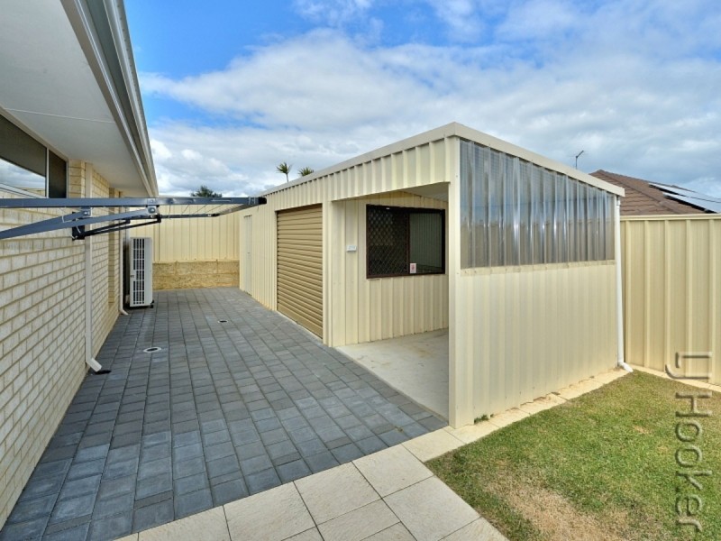 13 Lismore Ridge, Lakelands WA 6180
