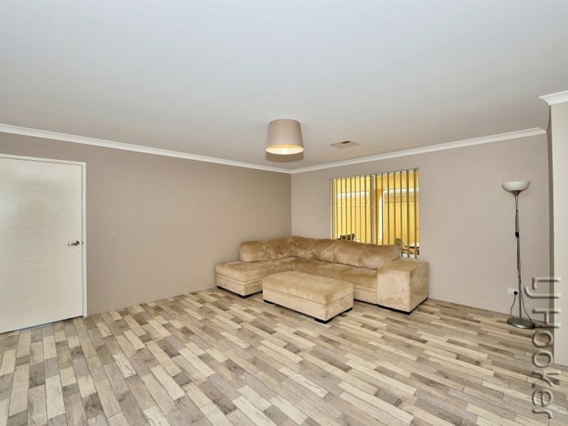 20 Farmer Loop, Pinjarra WA 6208