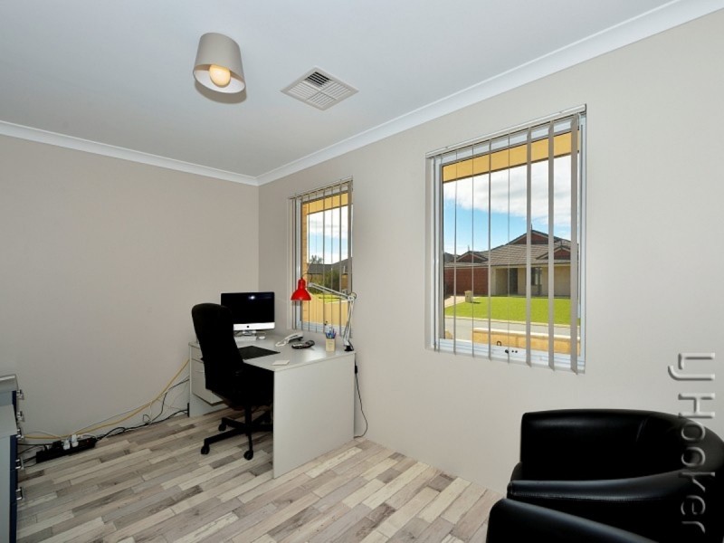 20 Farmer Loop, Pinjarra WA 6208