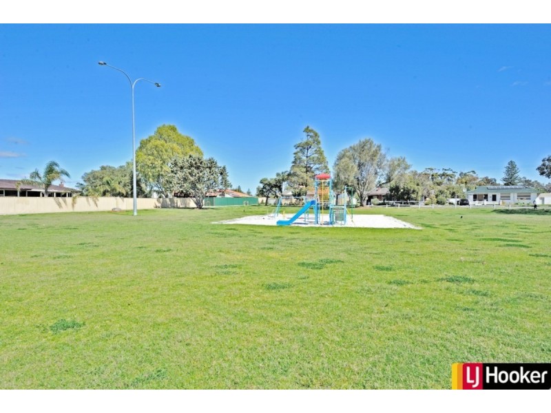 18 Lynx Place, Rockingham WA 6168