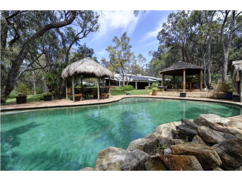 131 Mulga Drive, Parklands WA 6180