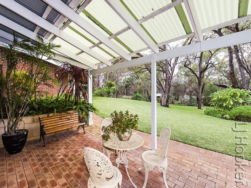 131 Mulga Drive, Parklands WA 6180