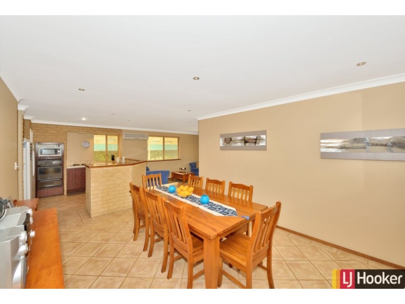 16 Pallinup Place, Dudley Park WA 6210