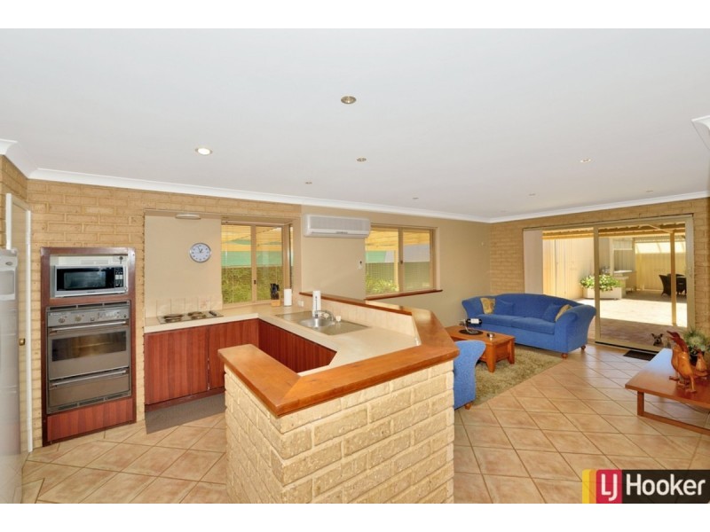 16 Pallinup Place, Dudley Park WA 6210