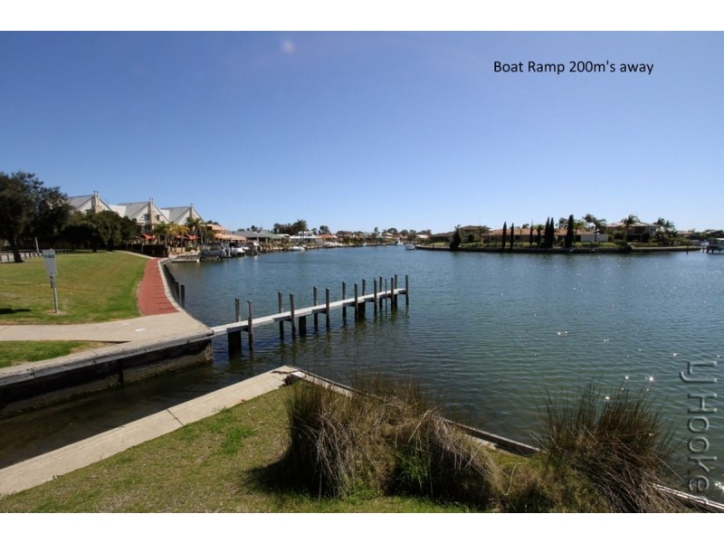 16 Pallinup Place, Dudley Park WA 6210