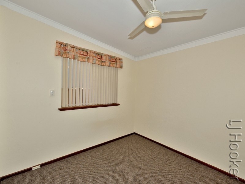 4A Oversby Street, Halls Head WA 6210