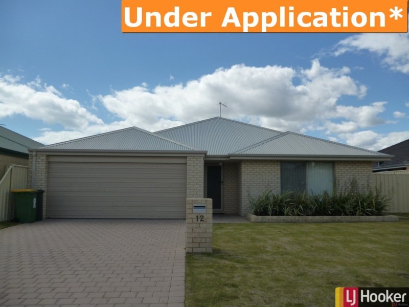 12 Highcliffe Circle, Lakelands WA 6180