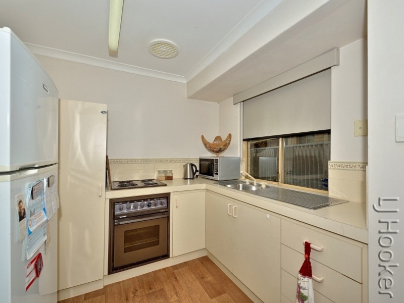 9A Parilla Court, Greenfields WA 6210