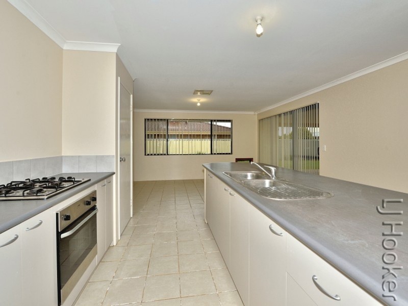 57 Coodanup Drive, Dudley Park WA 6210