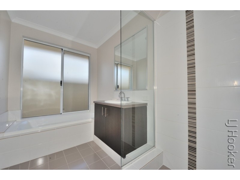 186 Yindana Boulevard, Lakelands WA 6180