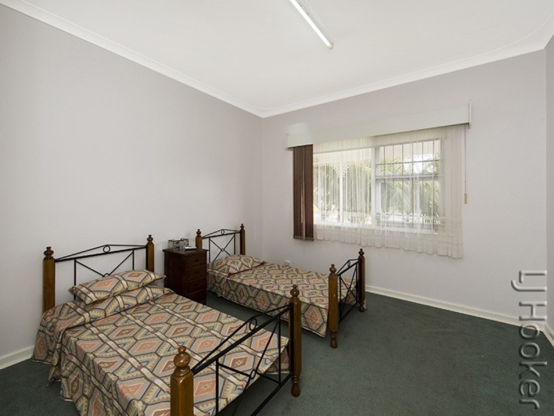 64 Boundary Road, Mandurah WA 6210