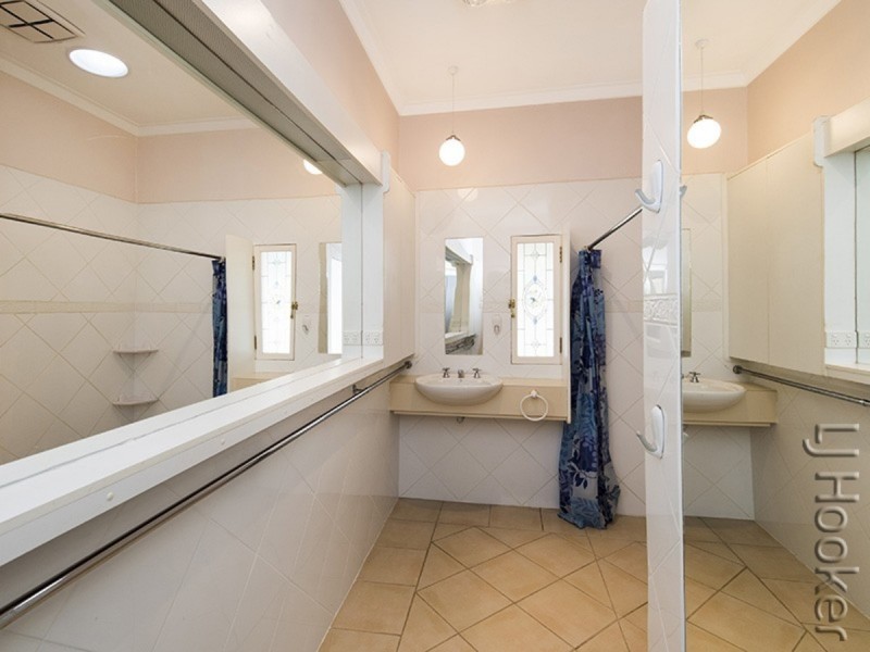 64 Boundary Road, Mandurah WA 6210