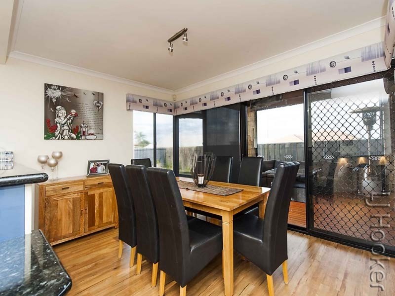 16 Highview Rise, Halls Head WA 6210