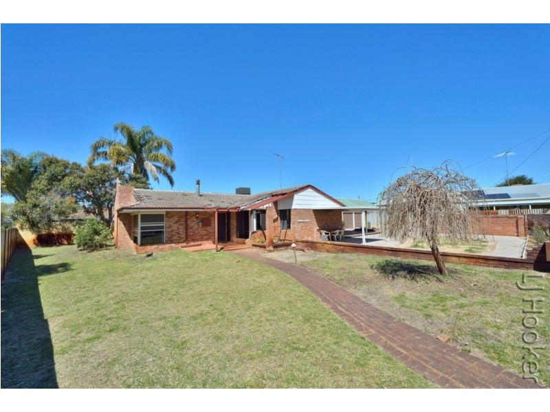 3 Kalbar Court, Greenfields WA 6210