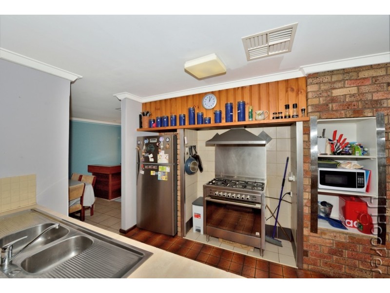 3 Kalbar Court, Greenfields WA 6210