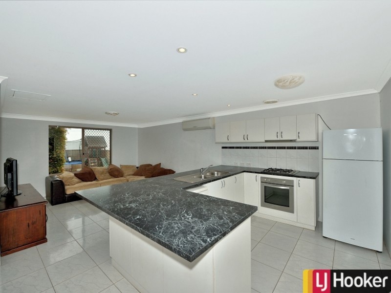 52 Hyden Loop, Dawesville WA 6211