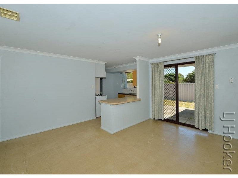 8 Warbrook Place, Coodanup WA 6210