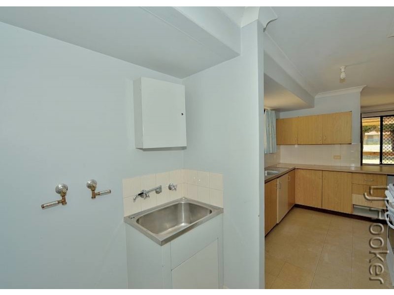 8 Warbrook Place, Coodanup WA 6210