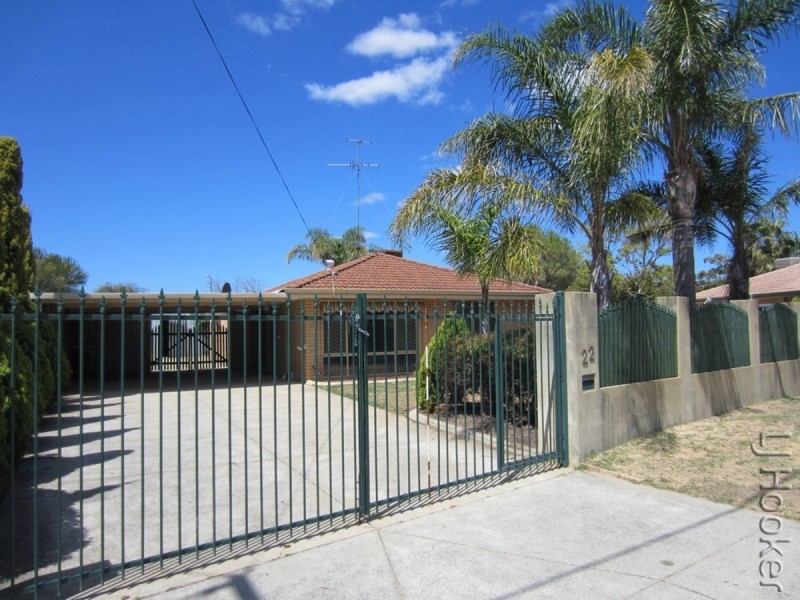 22 Casula Avenue, Coodanup WA 6210