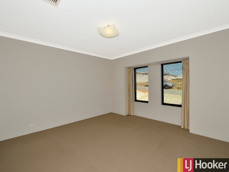 8 Tammin Court, Dawesville WA 6211
