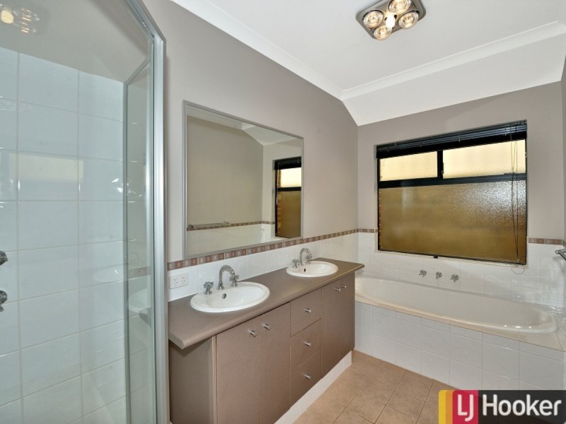 8 Tammin Court, Dawesville WA 6211